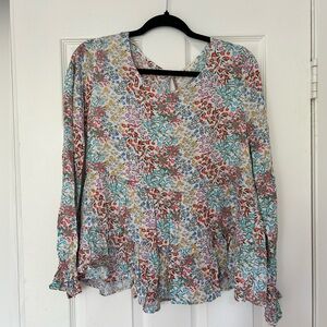 Jane and Delancey tiered floral top, medium